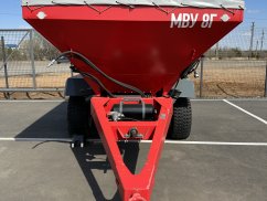 Машина для внесения минеральных удобрений МВУ-8Г